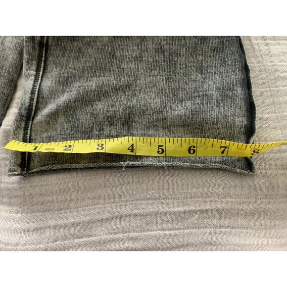 Free People Movement Pants Women's Small Gray semi Flair Leg - Picture 10 of 10